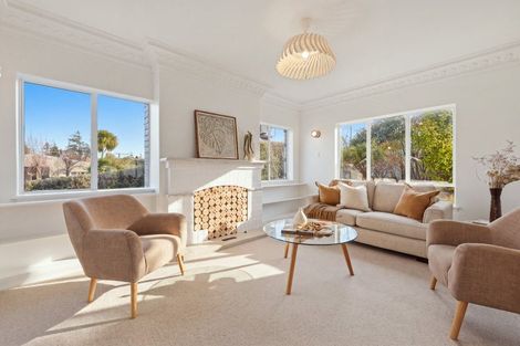 Photo of property in 48 Drivers Road, Maori Hill, Dunedin, 9010