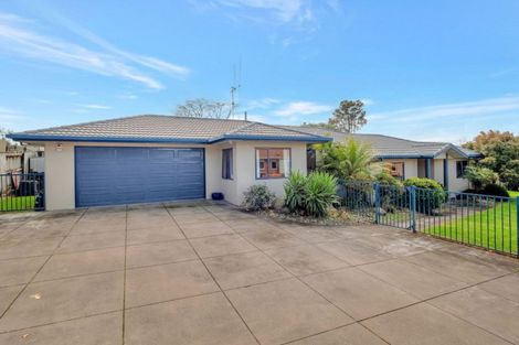 Photo of property in 49 Fairview Place, Te Puke, 3119
