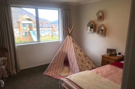 Photo of property in 9 Marston Road, Lower Shotover, Queenstown, 9304