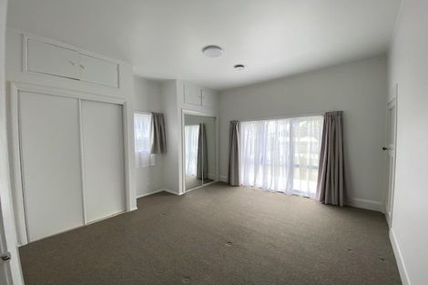 Photo of property in 37 Georges Drive, Napier South, Napier, 4110