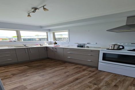 Photo of property in 129 Bowen Street, Cambridge, 3434