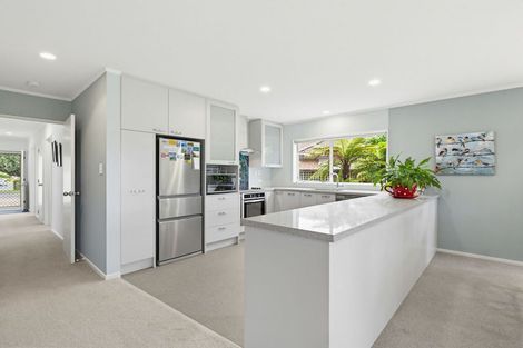 Photo of property in 19b Mcgowan Place, Orewa, 0931