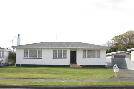 Photo of property in 14 Shackleton Street, Maraenui, Napier, 4110