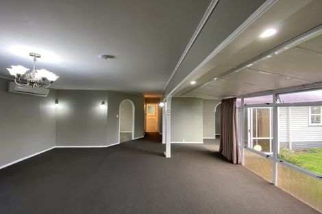 Photo of property in 14 Kingsway Crescent, Forest Lake, Hamilton, 3200