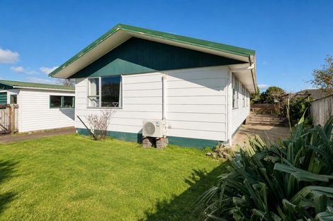 Photo of property in 4 Jade Place, Bell Block, New Plymouth, 4312