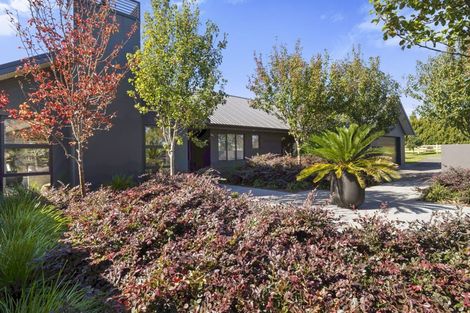 Photo of property in 106 Airport Drive, New Plymouth Airport, New Plymouth, 4373