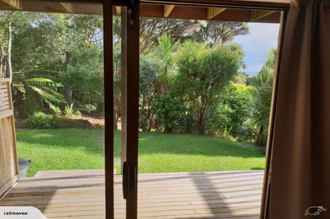 Photo of property in 17 Pluto Place, Beach Haven, Auckland, 0626