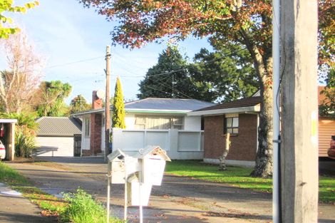 Photo of property in 11 Mahon Place, Papatoetoe, Auckland, 2025