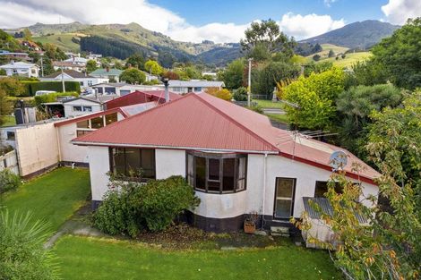Photo of property in 4 Hugh Street, Sawyers Bay, Port Chalmers, 9023