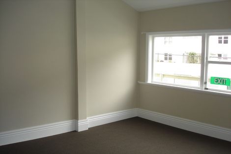 Photo of property in 4/112 Austin Street, Mount Victoria, Wellington, 6011