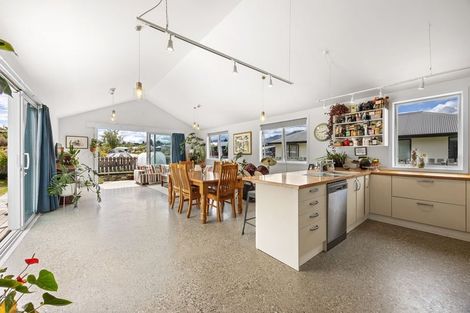 Photo of property in 14 Francis Lane, Lake Hawea, Wanaka, 9382