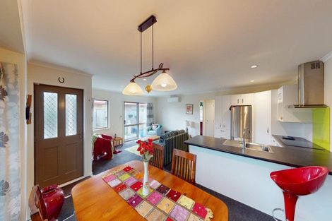 Photo of property in Trackside Villas, 30/91 Mako Mako Road, Levin, 5510