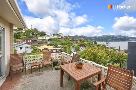 Photo of property in 70a Marion Street, Macandrew Bay, Dunedin, 9014