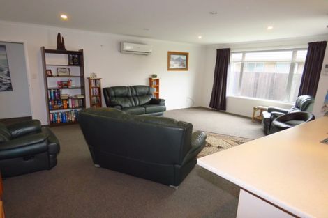 Photo of property in 108 Peel Street, Westport, 7825