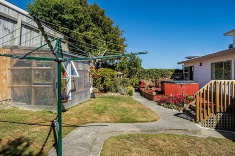 Photo of property in 6 Bowsprit Way, Whitby, Porirua, 5024