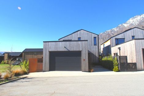 Photo of property in 6 Soudley Court, Jacks Point, Queenstown, 9371