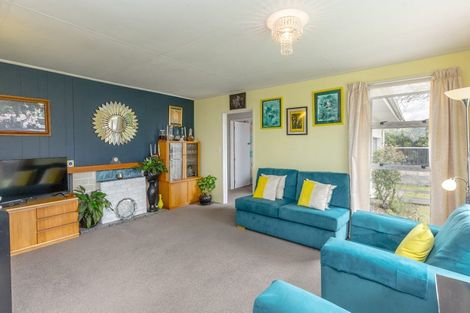 Photo of property in 2 Hornsby Street, Carterton, 5713