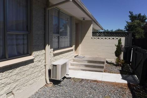 Photo of property in 2/79 Champion Street, Edgeware, Christchurch, 8013