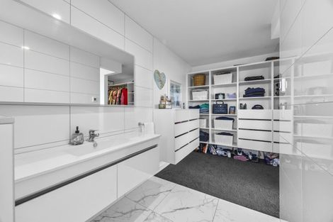 Photo of property in 23 Totara Close, Taieri Mouth, 9091