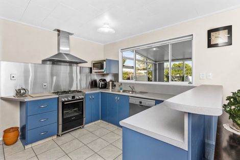 Photo of property in 35 Murphy Road, Taradale, Napier, 4112