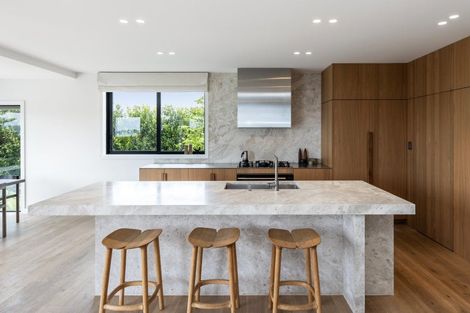 Photo of property in 56 Covil Avenue, Te Atatu South, Auckland, 0610