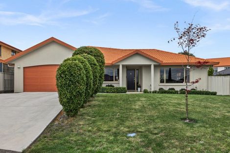 Photo of property in 28 Russell Robertson Drive, Havelock North, 4130