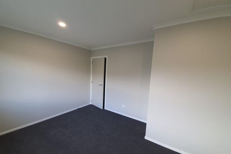 Photo of property in 6d Te Whiti Grove, Waterloo, Lower Hutt, 5011