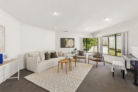 Photo of property in 23 Amesbury Drive, Churton Park, Wellington, 6037