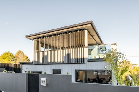 Photo of property in 19 Hospital Terrace, Hospital Hill, Napier, 4110