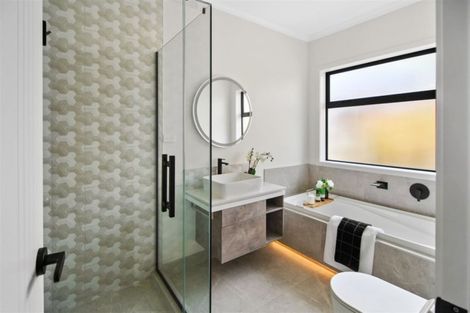 Photo of property in 33 Brywood Rise, Flagstaff, Hamilton, 3210