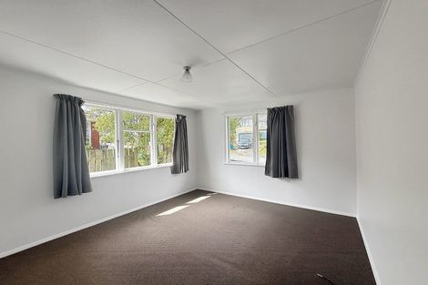 Photo of property in 14 Durham Street, Cannons Creek, Porirua, 5024