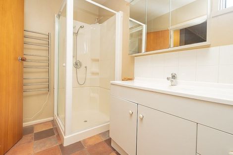 Photo of property in 19 Woodstock Place, Russley, Christchurch, 8042