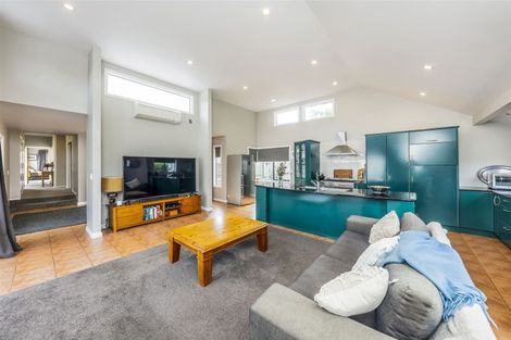 Photo of property in 15 Glen Avenue, Papatoetoe, Auckland, 2025