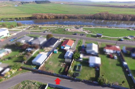 Photo of property in 14 Harbour Street, Foxton, 4814