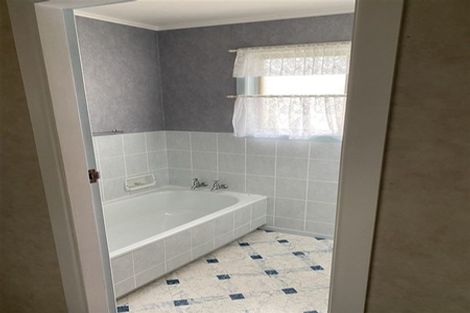 Photo of property in 382 Douglas Avenue, Te Awamutu, 3800