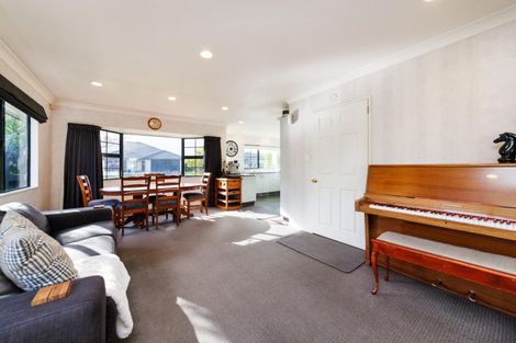Photo of property in 3 Montana Way, Milson, Palmerston North, 4414