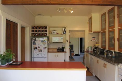 Photo of property in 38 Elmira Avenue, Hokowhitu, Palmerston North, 4410