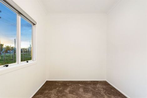 Photo of property in 877 Kahikatea Flat Road, Waitoki, Kaukapakapa, 0871