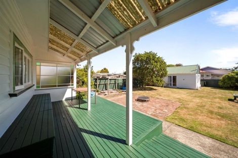 Photo of property in 13 Morrissey Street, Hawera, 4610