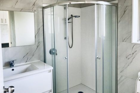 Photo of property in 7 Sheralee Place, Bucklands Beach, Auckland, 2014