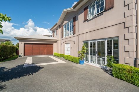 Photo of property in 18 Chateau Crescent, Rangatira Park, Taupo, 3330