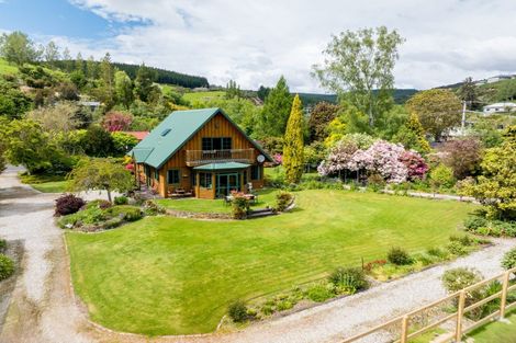 Photo of property in 7 Greenhithe Street, Waihola, Milton, 9073