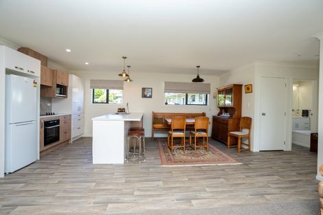 Photo of property in 10a Norfolk Avenue, Whangarei Heads, 0174