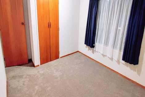 Photo of property in 41 Miltonia Avenue, Te Atatu South, Auckland, 0610