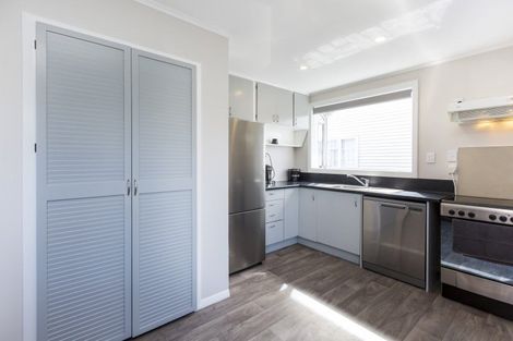 Photo of property in 77 Shakespeare Avenue, Trentham, Upper Hutt, 5018