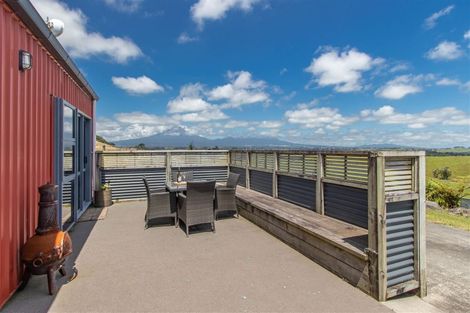 Photo of property in 98 Lincoln Road, Inglewood, 4389