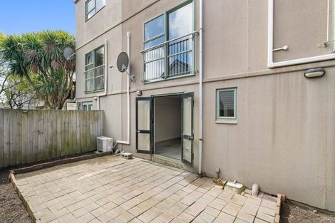 Photo of property in 7/252 Worcester Street, Christchurch Central, Christchurch, 8011