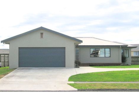 Photo of property in 143 Bryant Road, St Andrews, Hamilton, 3200