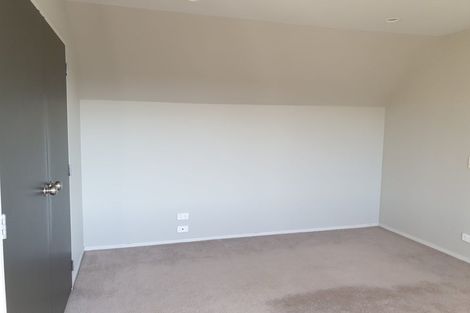 Photo of property in 1a Otahuri Crescent, Greenlane, Auckland, 1051