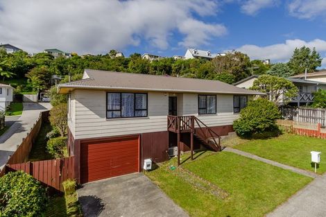 Photo of property in 27 Invercargill Drive, Kelson, Lower Hutt, 5010